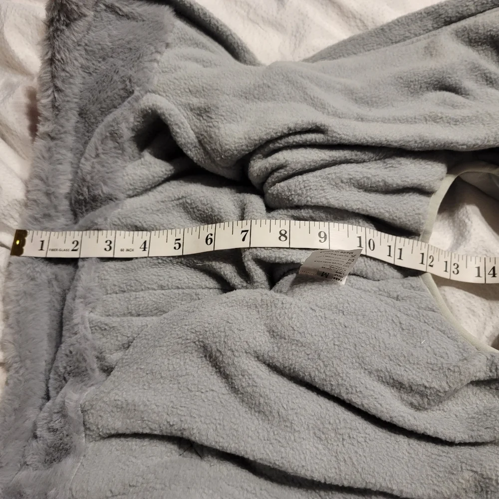 Nwot. Never Used.   Dog Parka Fuzzy Cozy Dog Jacket Pink Medium - Picture 4 of 15